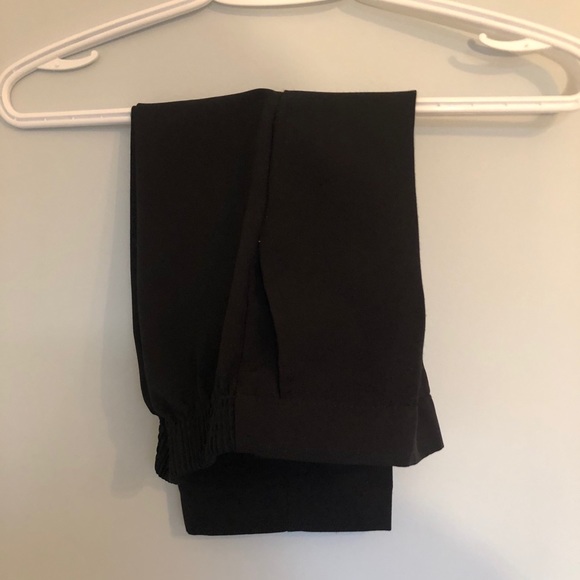 4 four pieces to this BLACK TODDLERS SUIT!$8 - Picture 10 of 14